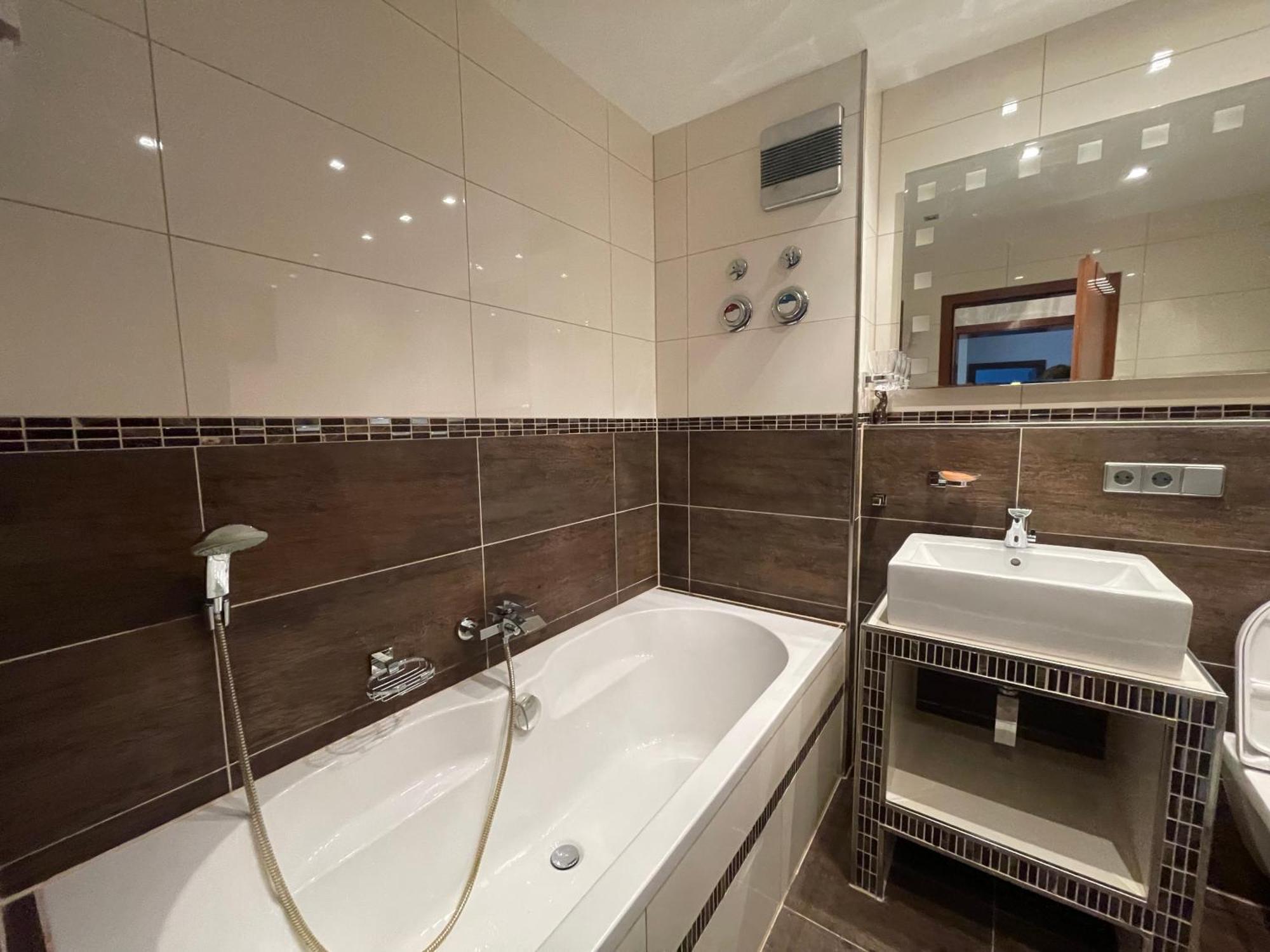 Wunderschoenes 2 Zimmer Apartment Zentrum Goldstadt Pforzheim Extérieur photo